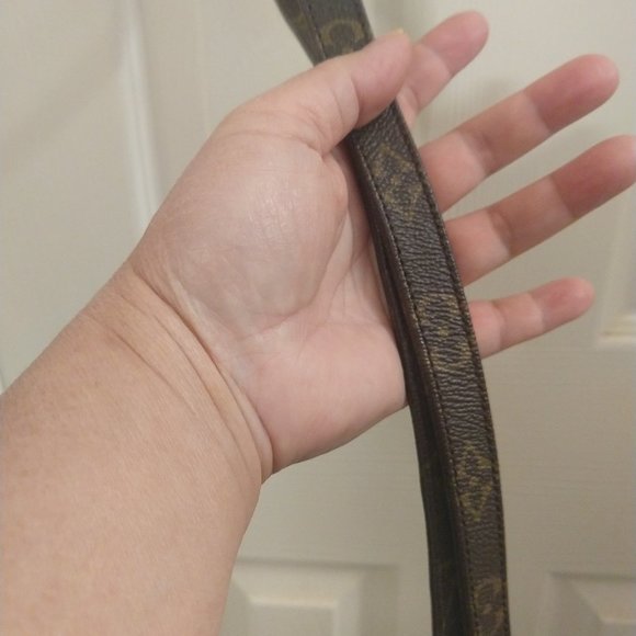 Louis Vuitton Adjustable Monogram Strap - Picture 2 of 10